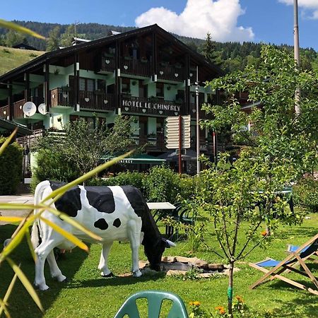 לה ג'ט Hotel Le Chinfrey מראה חיצוני תמונה